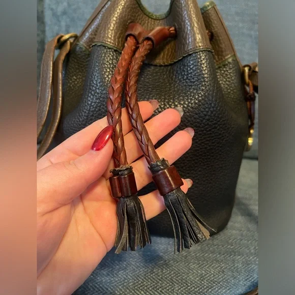 Vintage Dooney & Bourke All Weather Leather Tri-Color Drawstring Bucket Bag - Picture 11 of 14